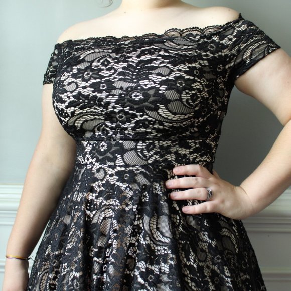 Lace Flare Off the Shoulder Prom Dress - Picture 9 of 9